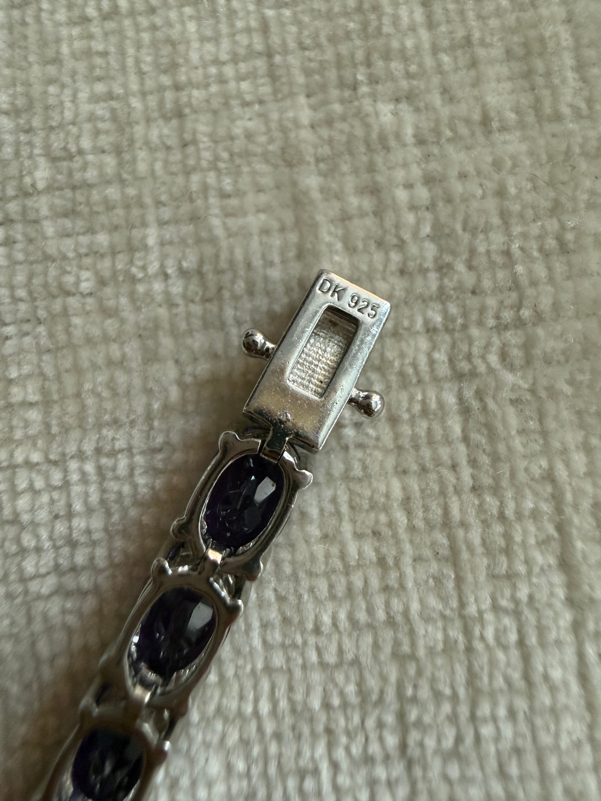Sterling silver amethyst tennis bracelet 8.5”