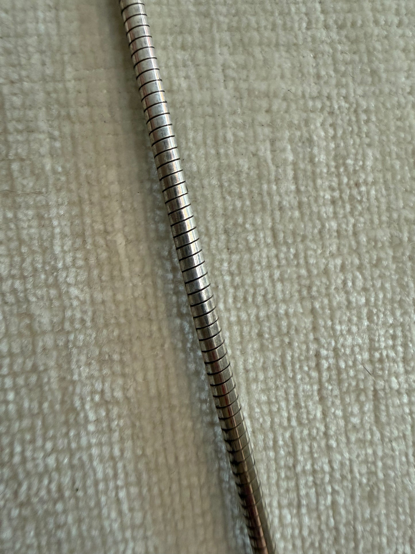 Sterling silver round omega collar 15” 21.5G