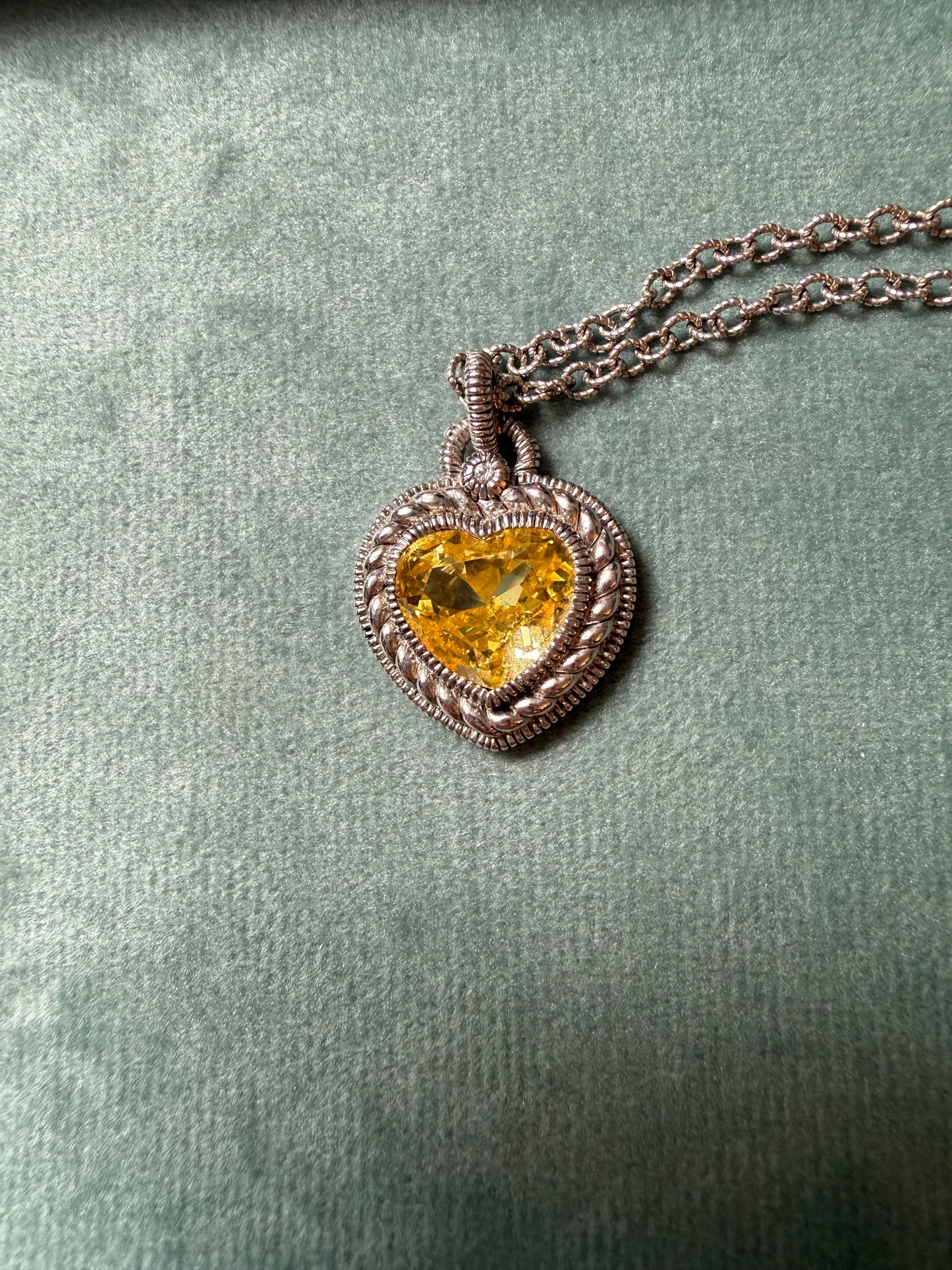 Judith Ripka Sterling Silver and Yellow Heart Pendant Necklace 17”