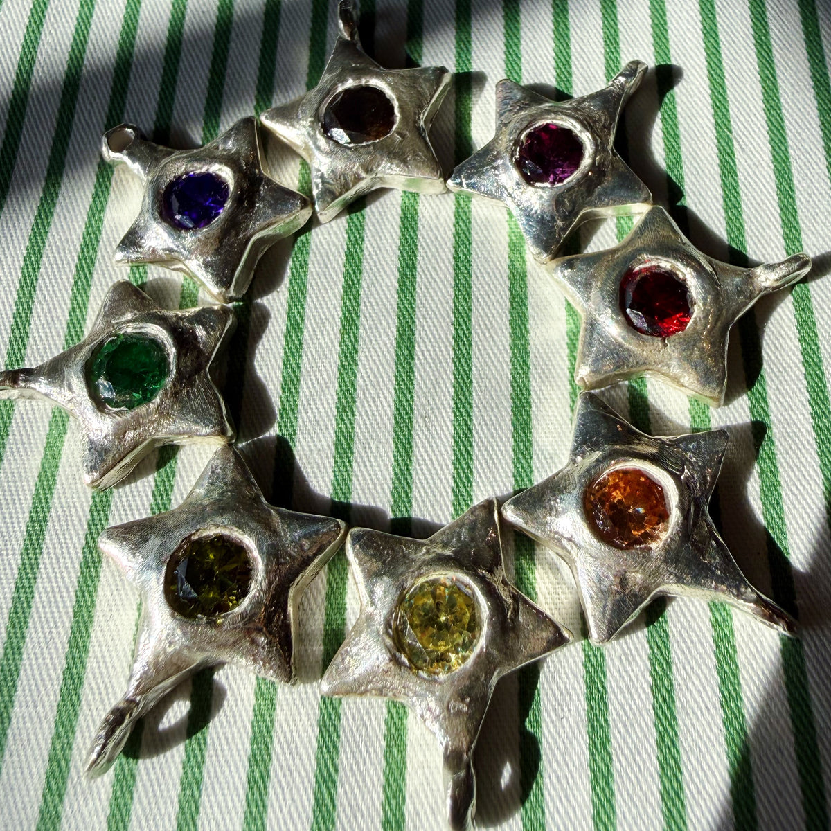 La Étoile Potelée .999 Fine Silver Handmade Gemset Star Charm