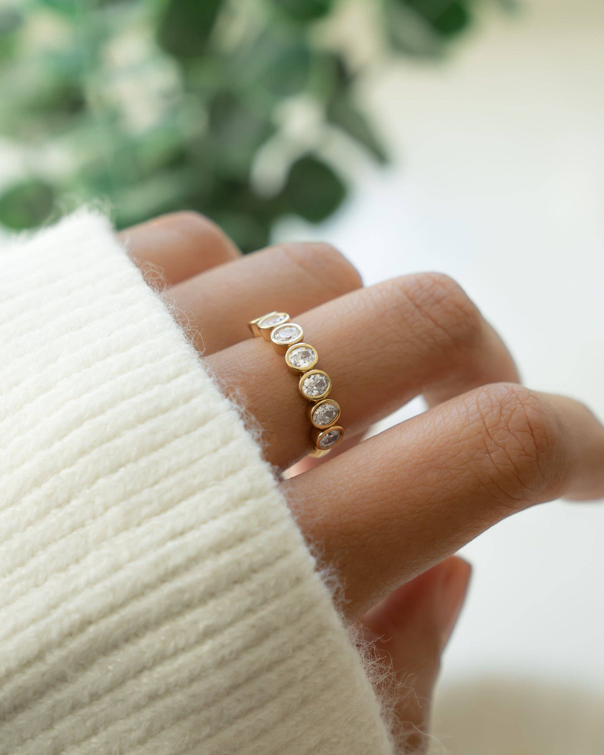 Oval Bezel Ring