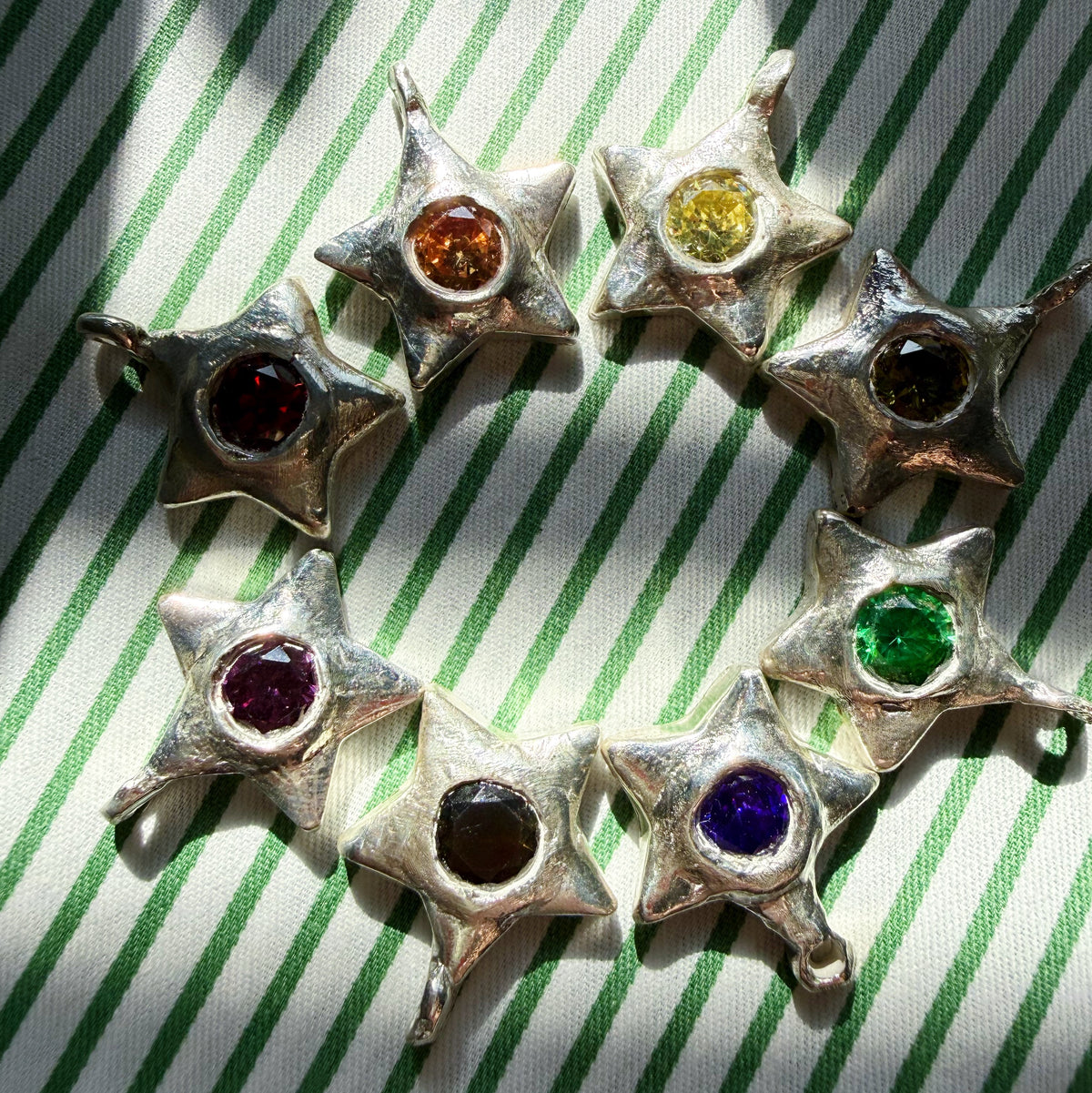 La Étoile Potelée .999 Fine Silver Handmade Gemset Star Charm