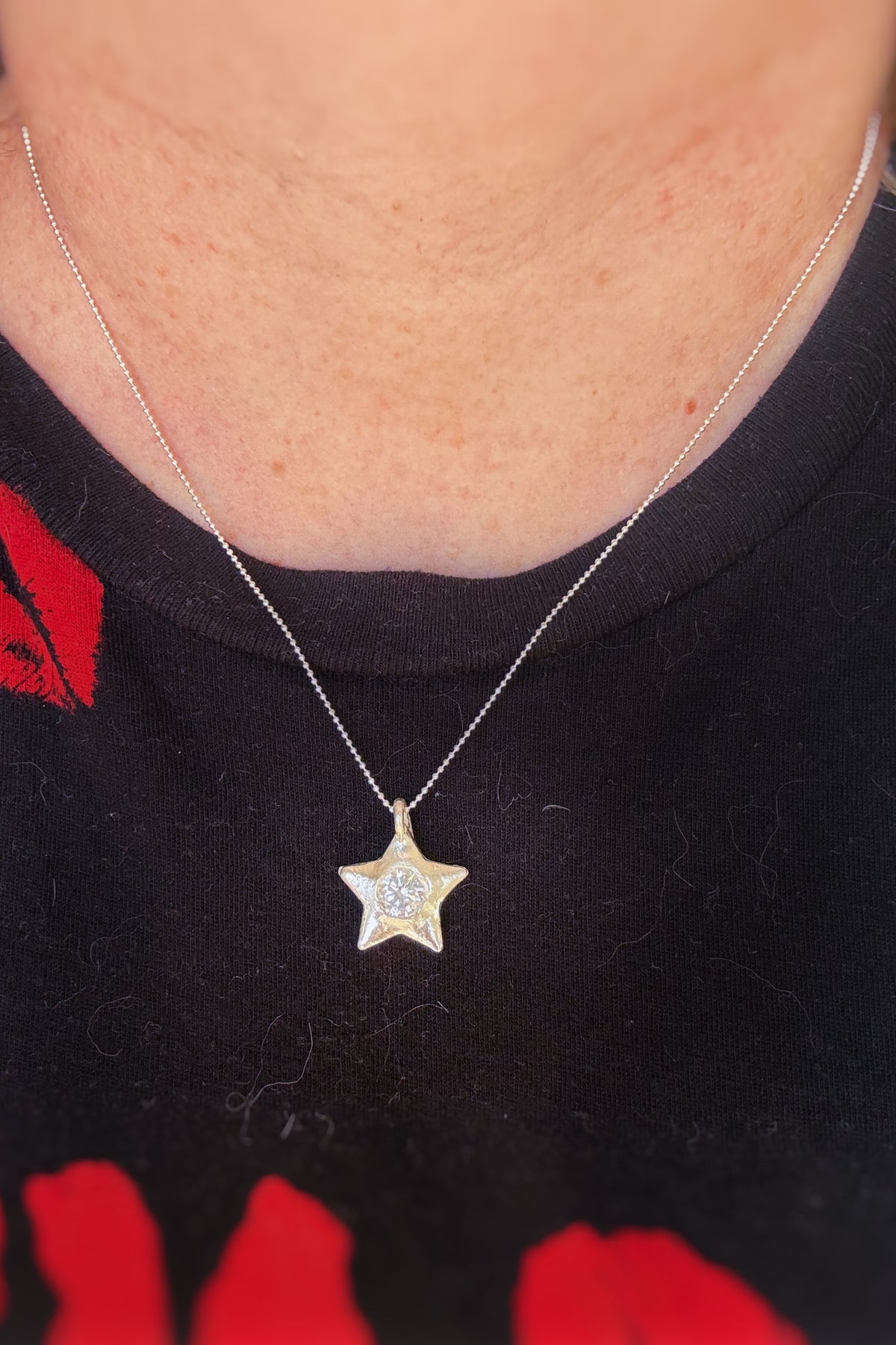 La Étoile Potelée .999 Fine Silver Handmade Gemset Star Charm
