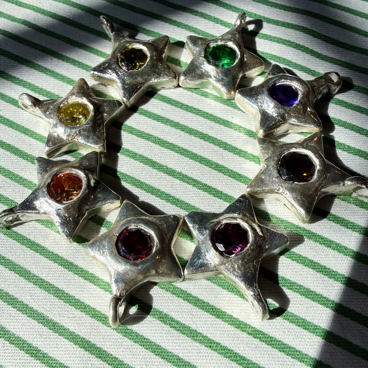 La Étoile Potelée .999 Fine Silver Handmade Gemset Star Charm