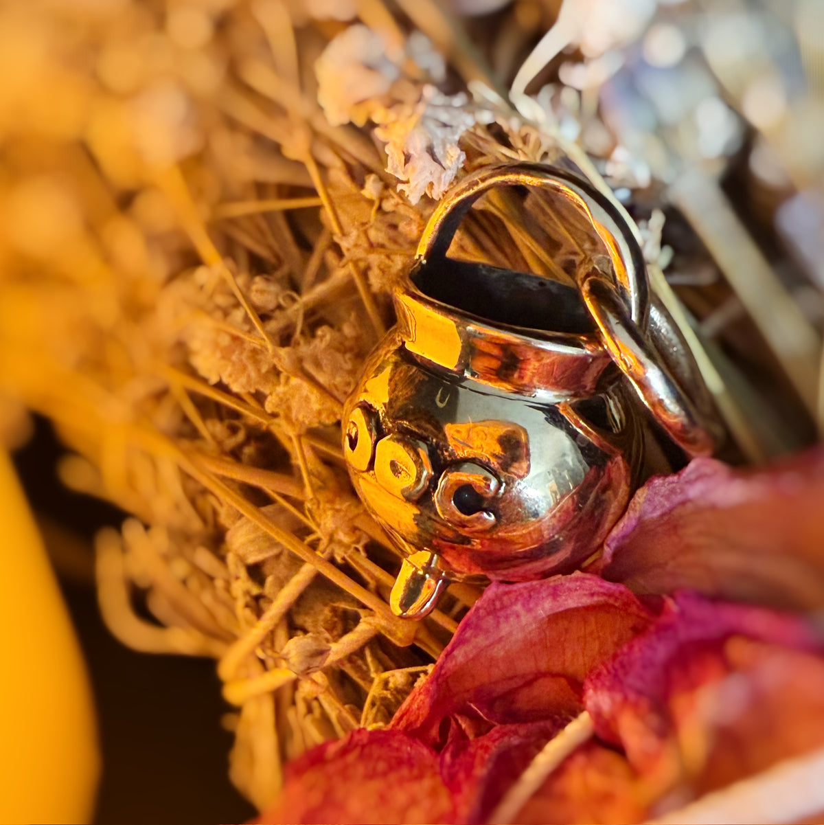 Bronze Witch’s Cauldron charm