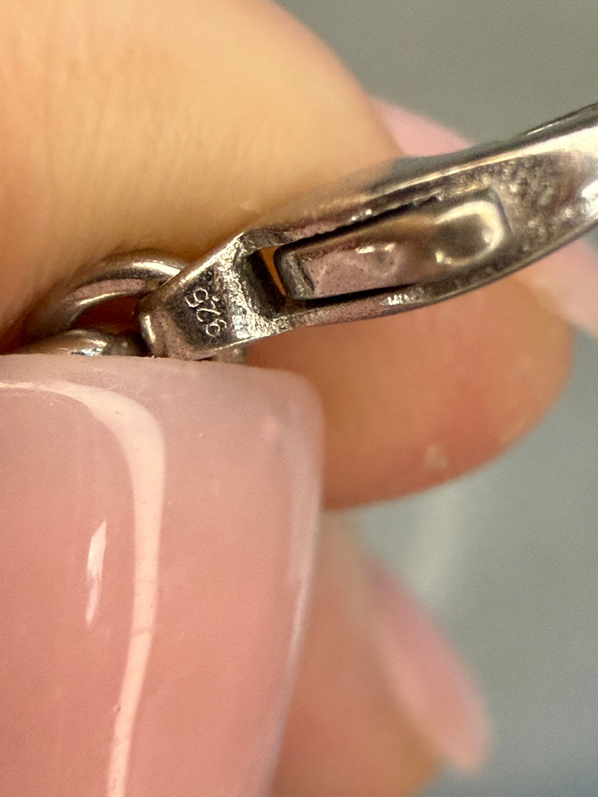 Vintage sterling silver round link bracelet with Engraveable heart 8”