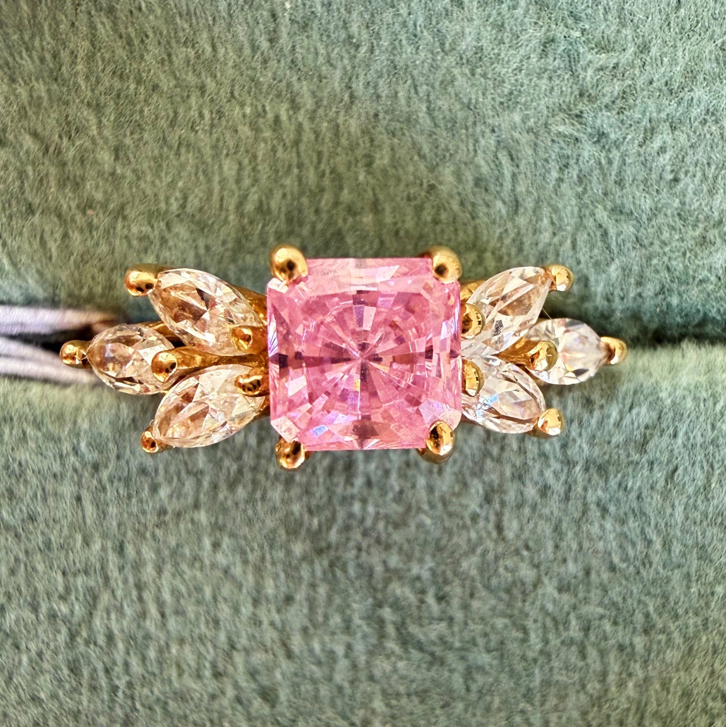 Vintage 14k Pink and White CZ Ring size 6 2.7 grams