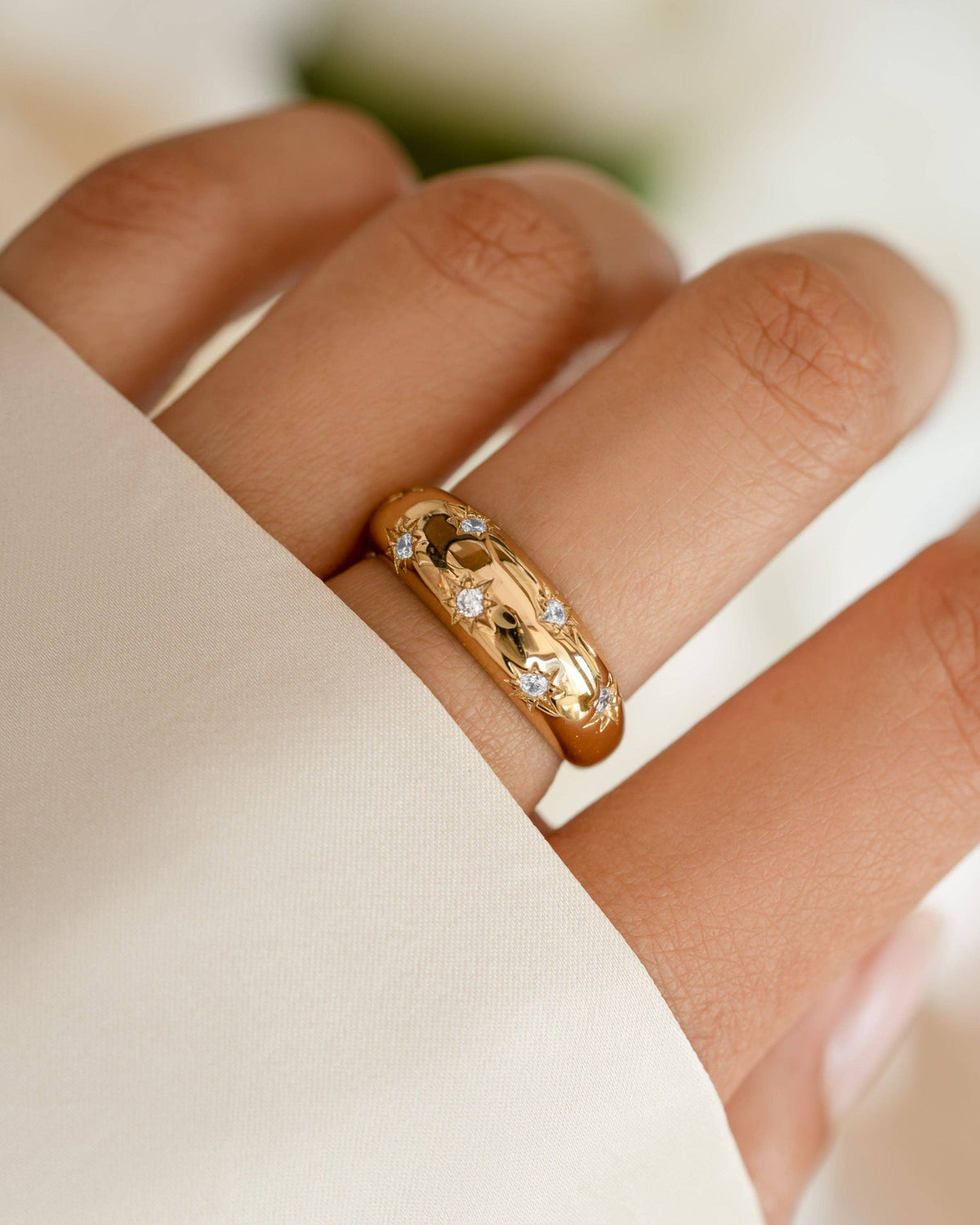 Star Dome Ring